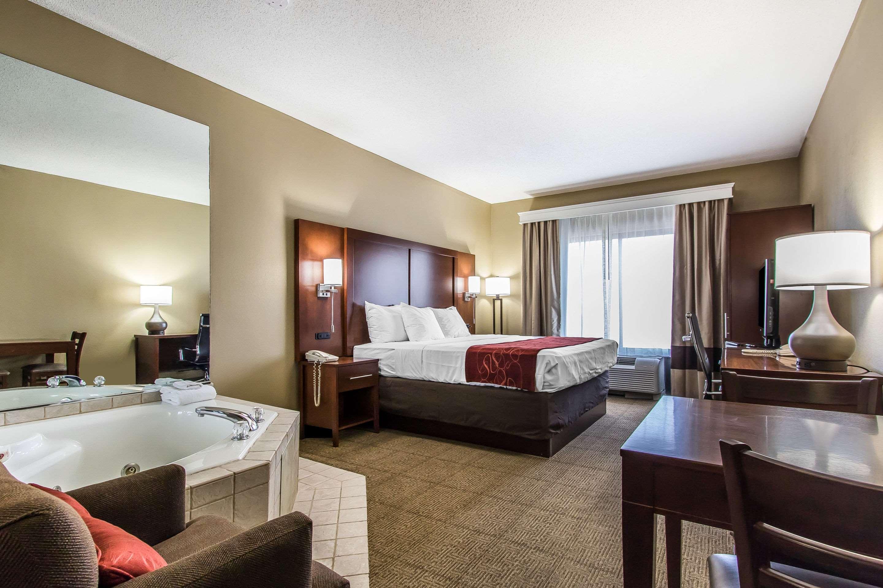 Comfort Suites Эфингем Экстерьер фото